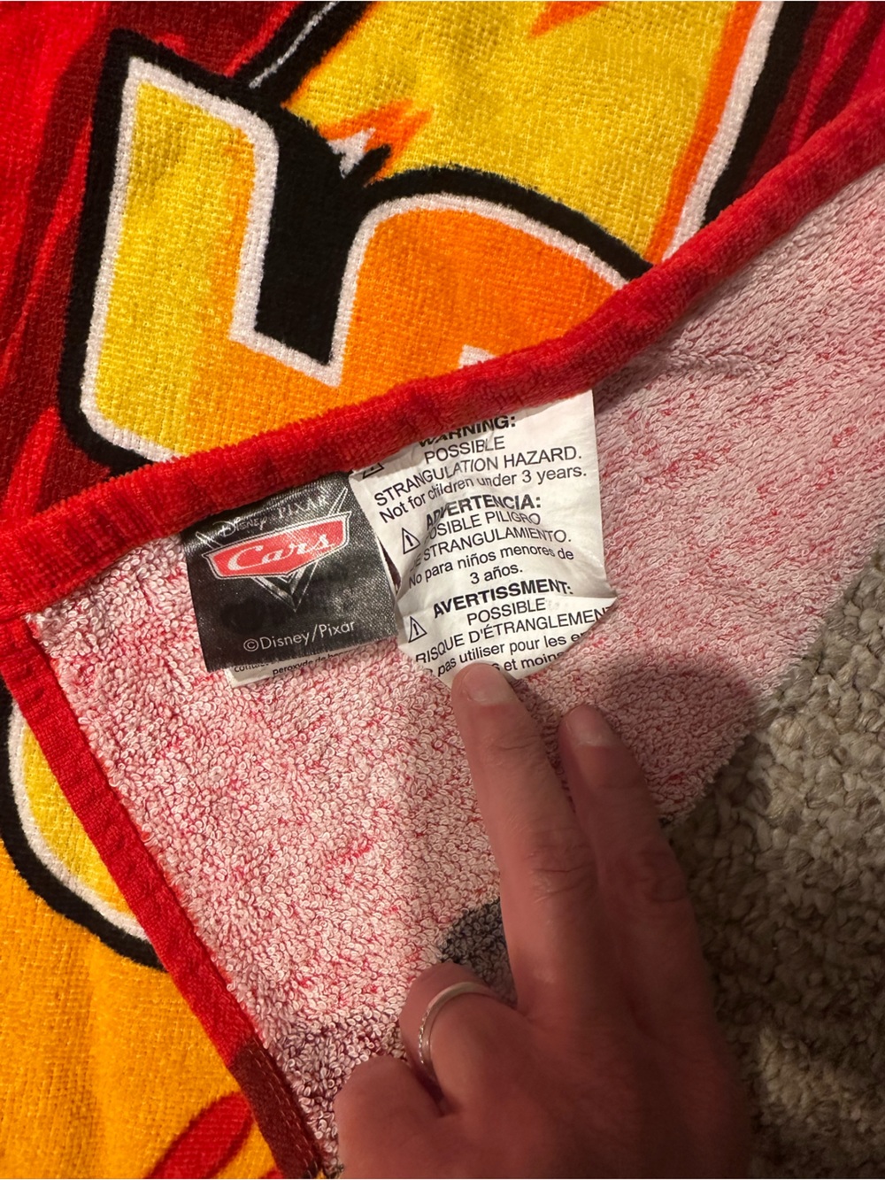 Disney Lightning McQueen Hooded Kids Towel - Picture 6 of 9